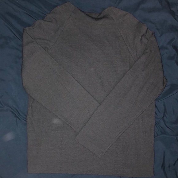 Kenneth Cole XL Long-sleeve t-shirt - Picture 5 of 5